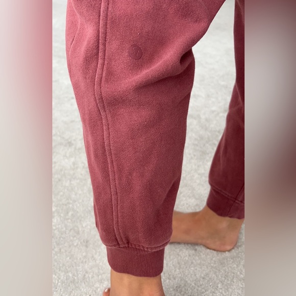 Lululemon scuba joggers - Picture 4 of 5